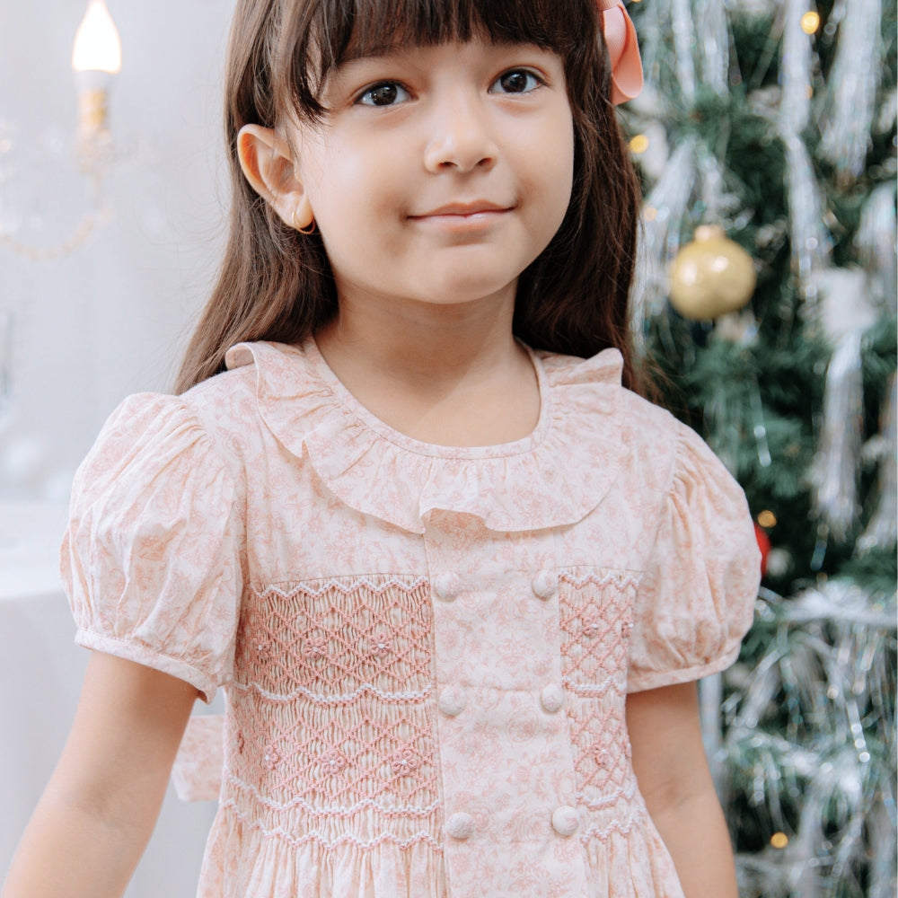 ENCHANTED BLOOM - HOLLY